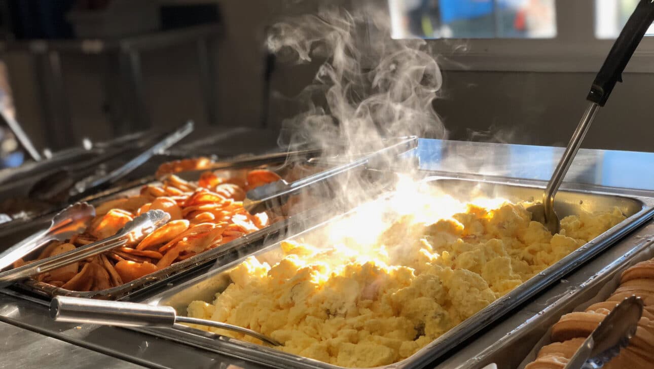 Steaming buffet with eggs.